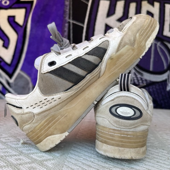 Size 10.5 - Adidas Mens White Adi2000 GV9544 Originals Athletic Running‎ Shoes